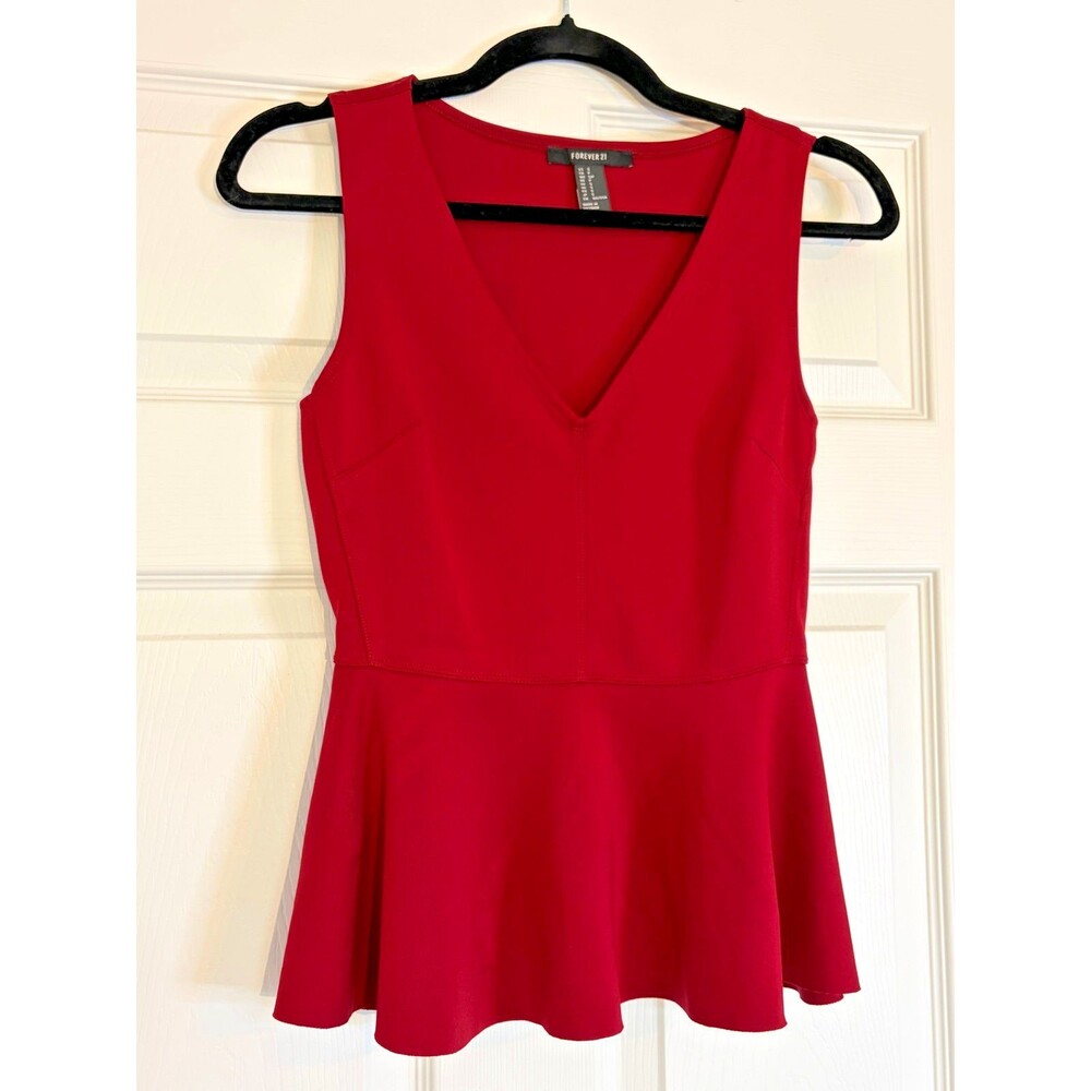 Vintage Forever 21 Red Sleeveless Peplum Top Deep Neckline Classy Size S Small
